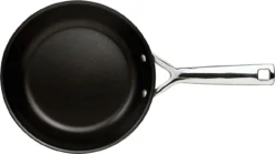 Le Creuset Magnetik Koekenpan Met Anti-aanbaklaag ø 20 Cm Rvs -Beroemde Keukenseries Winkel lc 3p fp20n 02