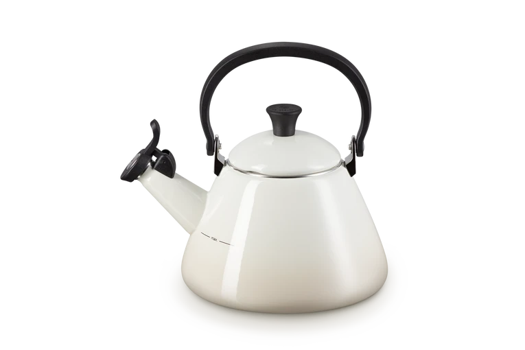 Le Creuset Kone fluitketel 1,6 liter staal meringue Le Creuset Kone Fluitketel 1,6 Liter Staal Meringue -Beroemde Keukenseries Winkel lc 20200106 zs ps fs 40101027160000 001