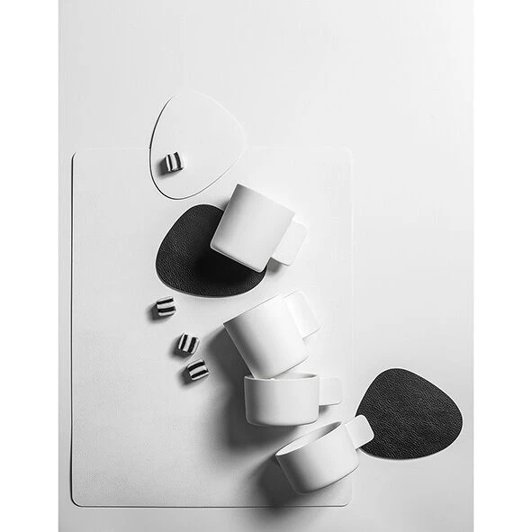 Finesse Skin Natur Brick placemat 35 x 45 cm leer Laurel Finesse Skin Natur Brick Placemat 35 X 45 Cm Leer Laurel -Beroemde Keukenseries Winkel skin nature 1 28